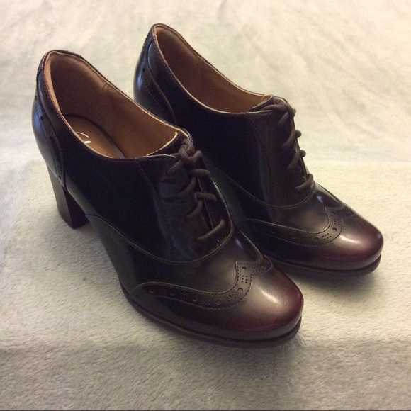 clarks ciera burgundy